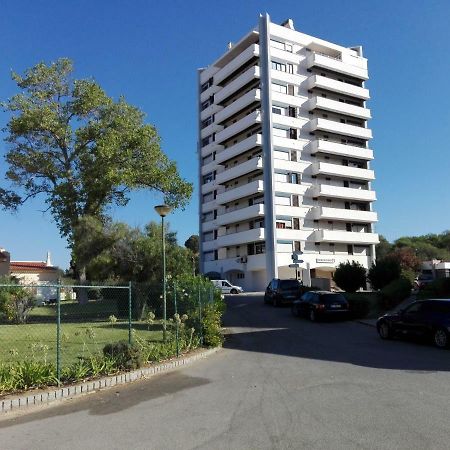 Apartamento Alvorアパートメント エクステリア 写真